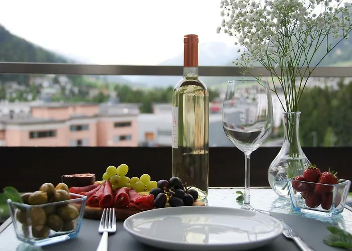 Davos Holiday Apartment Apartament